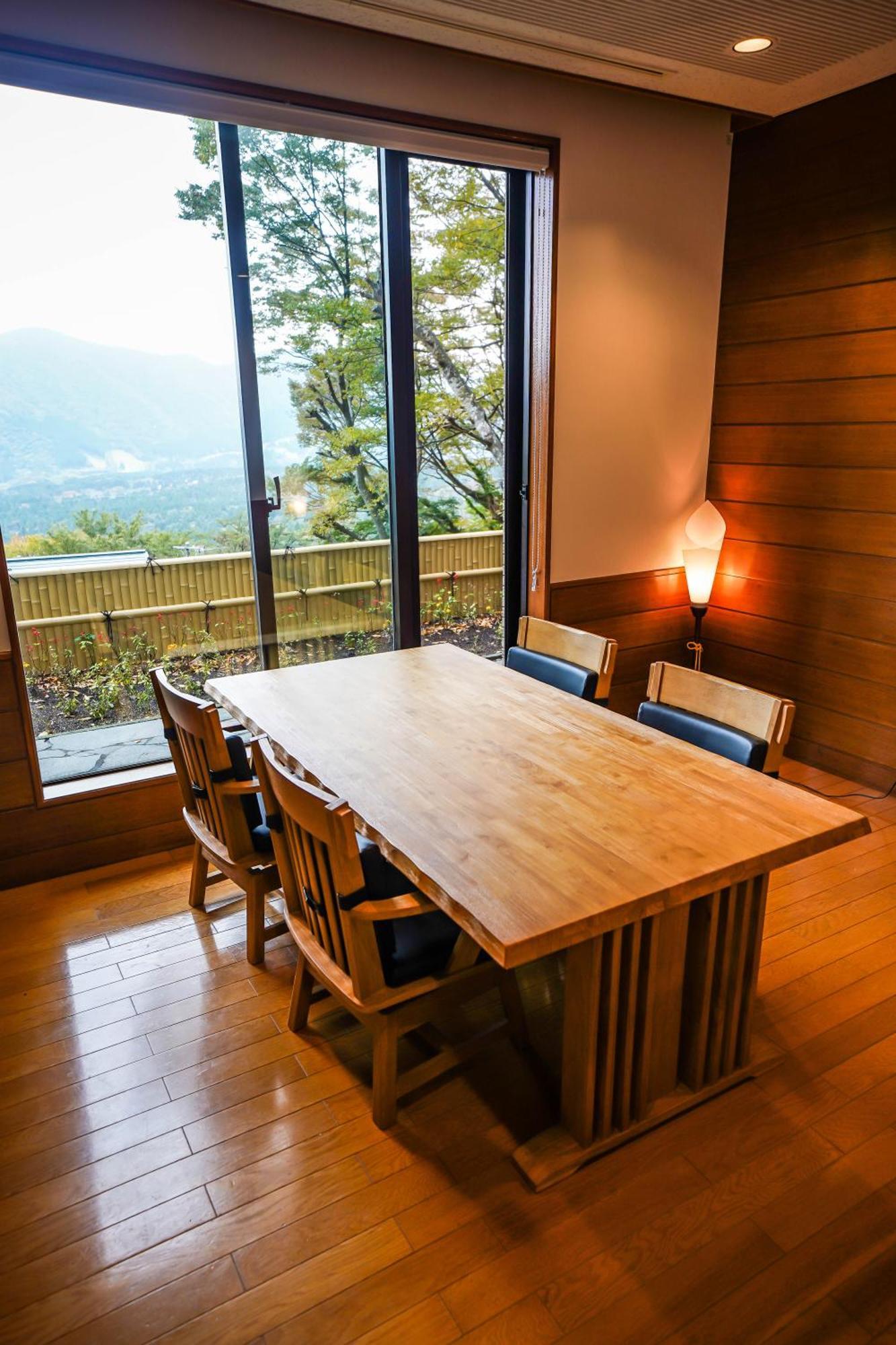 Hotel 箱根七福荘 *